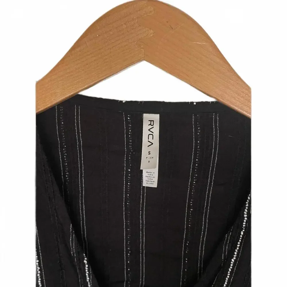 RVCA top - Picture 5 of 5